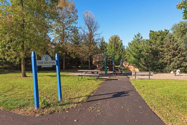 5548 Catkin Way, Victoria, MN 55386