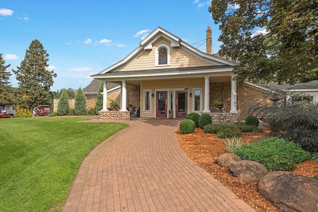 5548 Catkin Way, Victoria, MN 55386