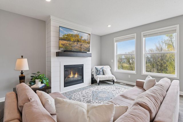 5548 Catkin Way, Victoria, MN 55386