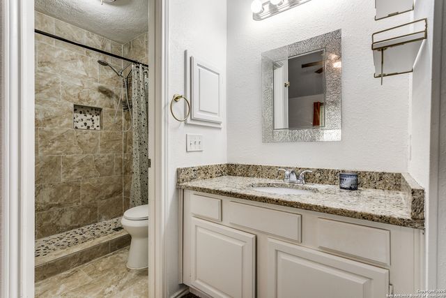 15207 EAGLE RUN, San Antonio, TX 78233