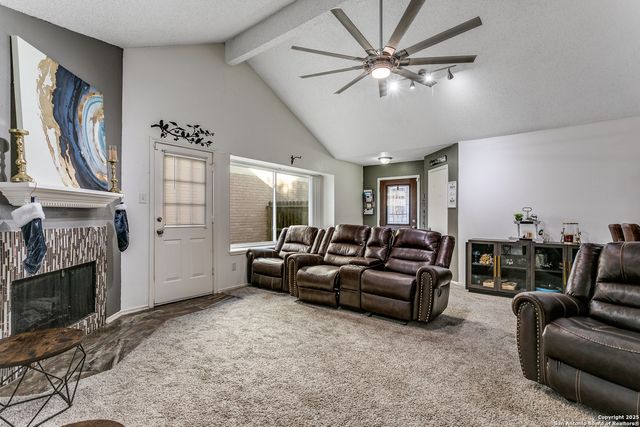 15207 EAGLE RUN, San Antonio, TX 78233