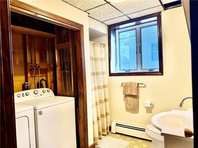 139 Suffolk Avenue, Pawtucket, RI 0261