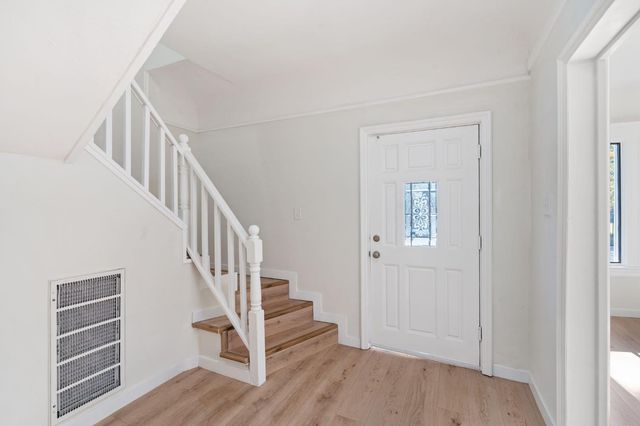 1231 D St, Sacramento, CA 95814