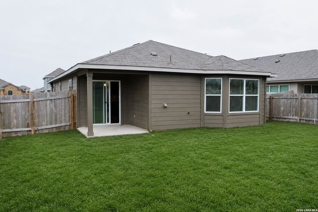 2277 Olive Hill Dr, New Braunfels, TX 78130