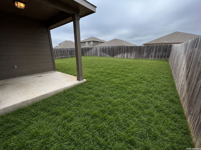 2277 Olive Hill Dr, New Braunfels, TX 78130