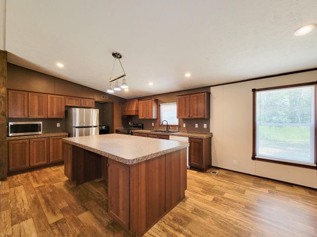 10754 Lake Shore Drive, Conroe, TX 77303