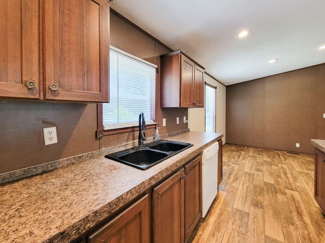 10754 Lake Shore Drive, Conroe, TX 77303