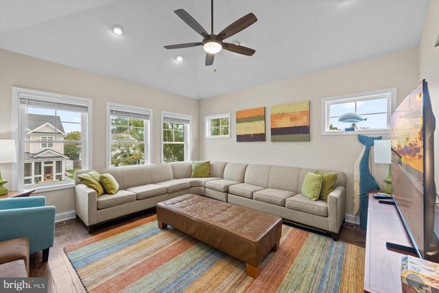 302 LAUREL ST, Rehoboth Beach, DE 19971