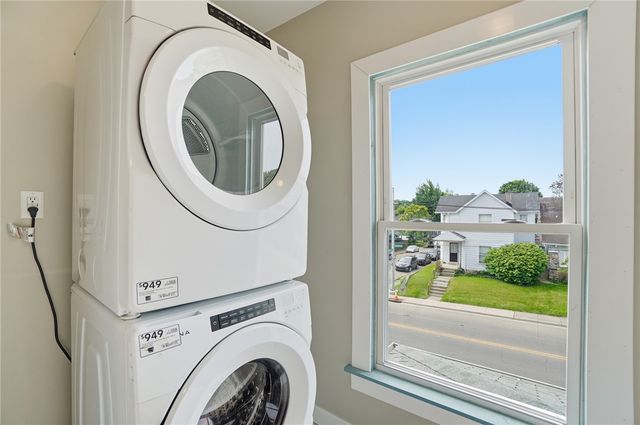 1045 Wyoming Street, Dayton, OH 45410