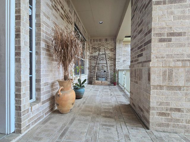 15 Barlow Court, The Woodlands, TX 77382