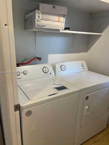 1074 NW 27th St, Miami, FL 33127