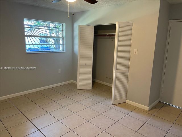 1074 NW 27th St, Miami, FL 33127