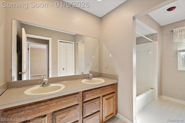 17791 Priscilla Drive, Clinton Charter Township, MI 48038