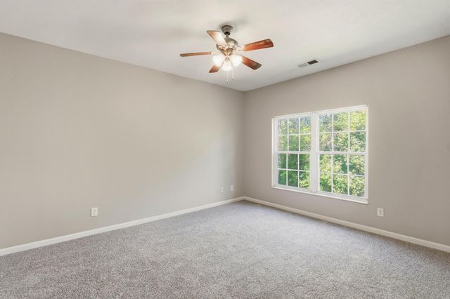 527 Ivy Ridge Drive, Building 10, Newport, KY 41076