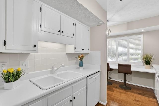 2883 Torreya Way SE, Marietta, GA 30067