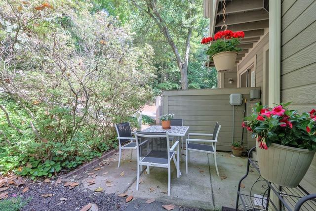 2883 Torreya Way SE, Marietta, GA 30067