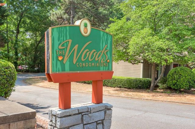 2883 Torreya Way SE, Marietta, GA 30067