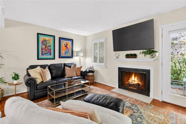 2883 Torreya Way SE, Marietta, GA 30067