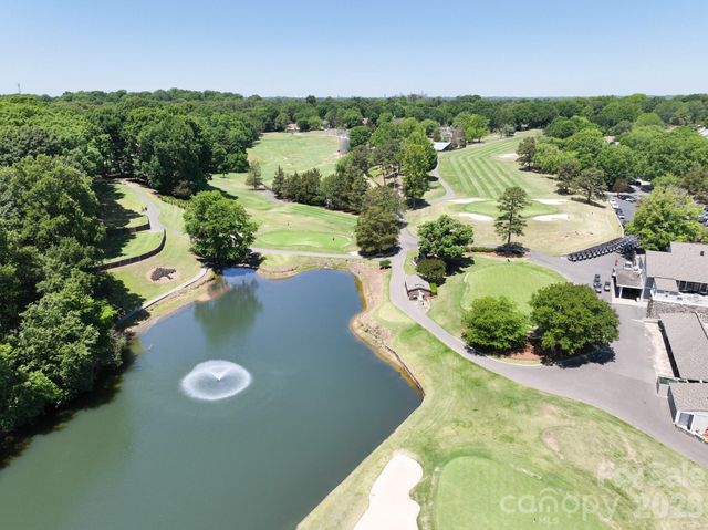 8219 Golf Ridge Drive, Charlotte, NC 28277