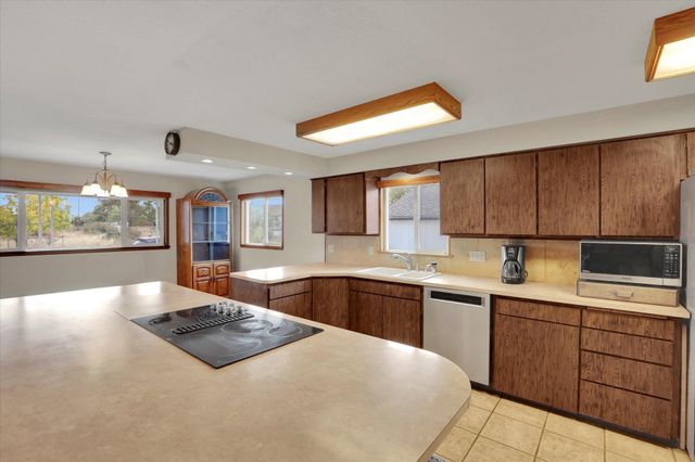 403 N JEFFERSON St, Medical Lake, WA 99022