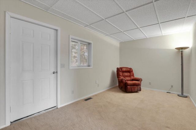 403 N JEFFERSON St, Medical Lake, WA 99022