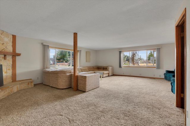 403 N JEFFERSON St, Medical Lake, WA 99022