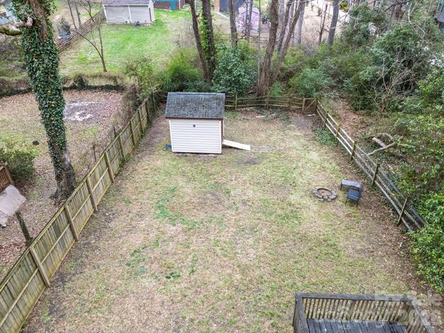 900 Sweetbriar Street, Charlotte, NC 28205