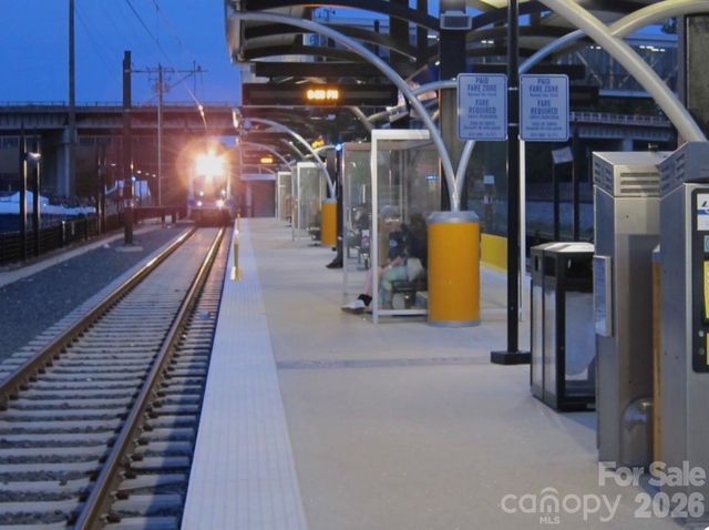 900 Sweetbriar Street, Charlotte, NC 28205