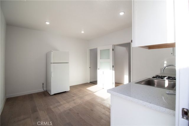 432 S St. Louis Street, Los Angeles, CA 90006