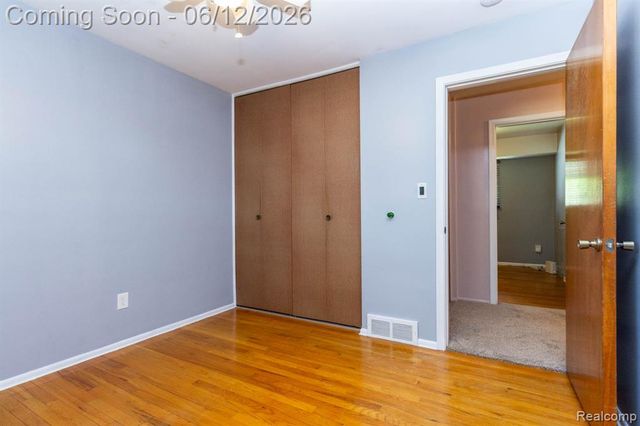 4062 Lexington Drive, Trenton, MI 48183