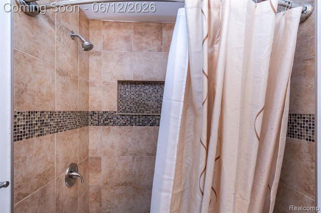 4062 Lexington Drive, Trenton, MI 48183