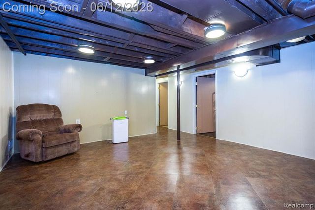 4062 Lexington Drive, Trenton, MI 48183