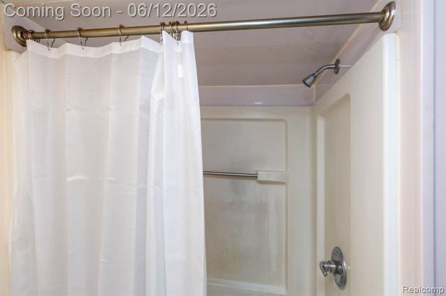 4062 Lexington Drive, Trenton, MI 48183