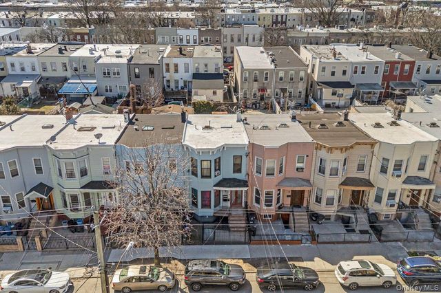 294 Autumn Avenue, Brooklyn, NY 11208