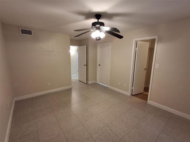 899 Riverside Drive 613, Coral Springs, FL 33071