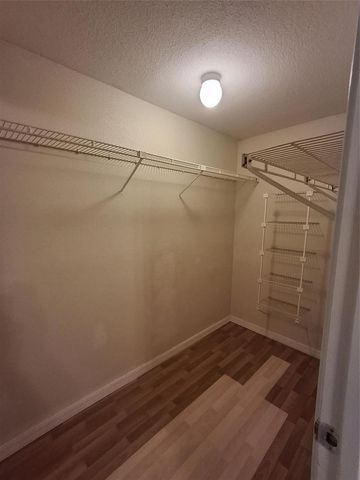 899 Riverside Drive 613, Coral Springs, FL 33071