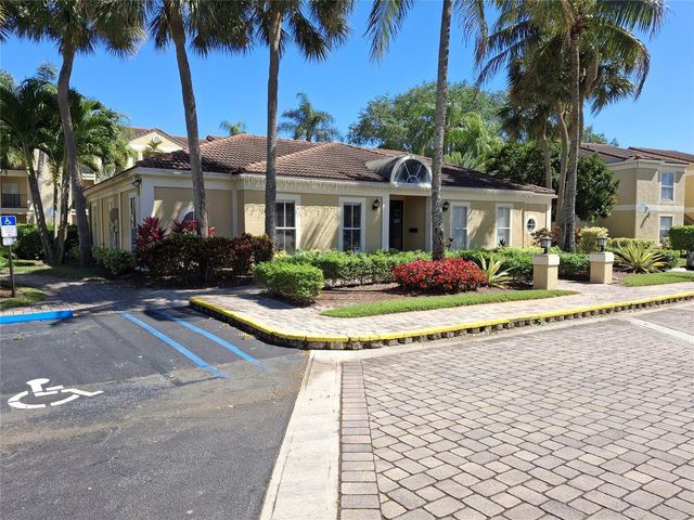 899 Riverside Drive 613, Coral Springs, FL 33071