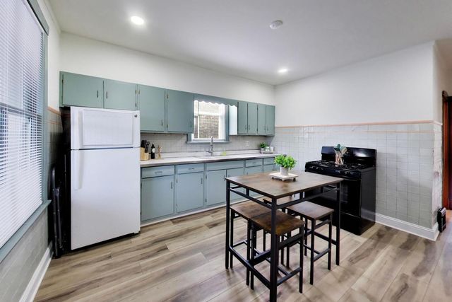 1903 Harvey Avenue, Berwyn, IL 60402