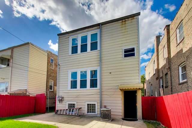 1903 Harvey Avenue, Berwyn, IL 60402