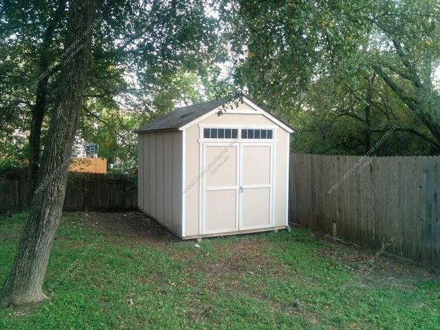 6403 Auburn DR A, Austin, TX 78723
