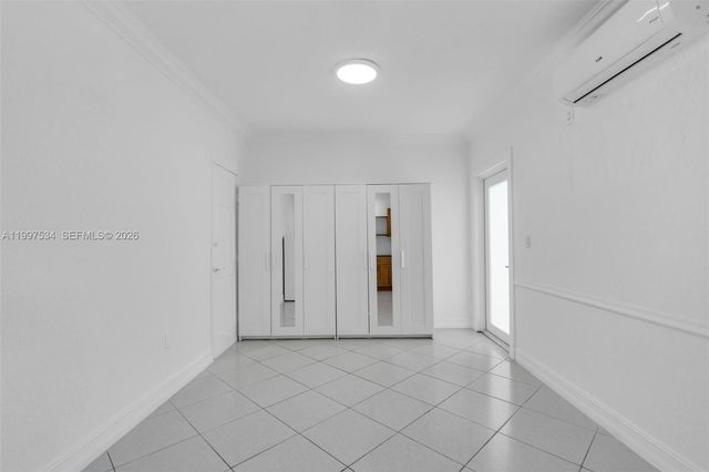 201 SW 51st Ct 3, Miami, FL 33134