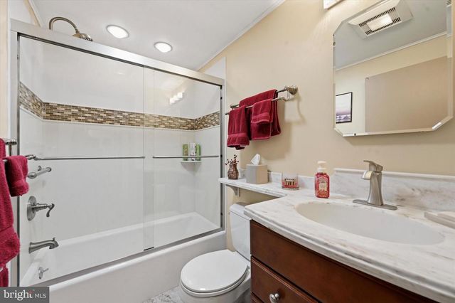 115 WINDY HILL RD, Downingtown, PA 19335