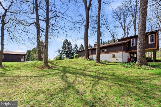 115 WINDY HILL RD, Downingtown, PA 19335