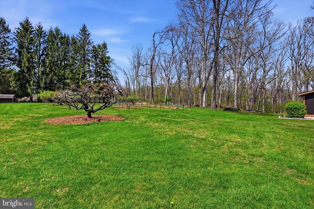 115 WINDY HILL RD, Downingtown, PA 19335