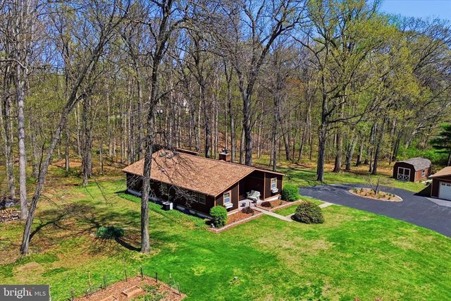 115 WINDY HILL RD, Downingtown, PA 19335