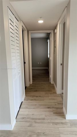 4171 N Haverhill Rd 1012, West Palm Beach, FL 33417