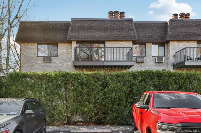 107 N Broadway 113, White Plains, NY 10601