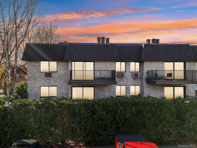 107 N Broadway 113, White Plains, NY 10601