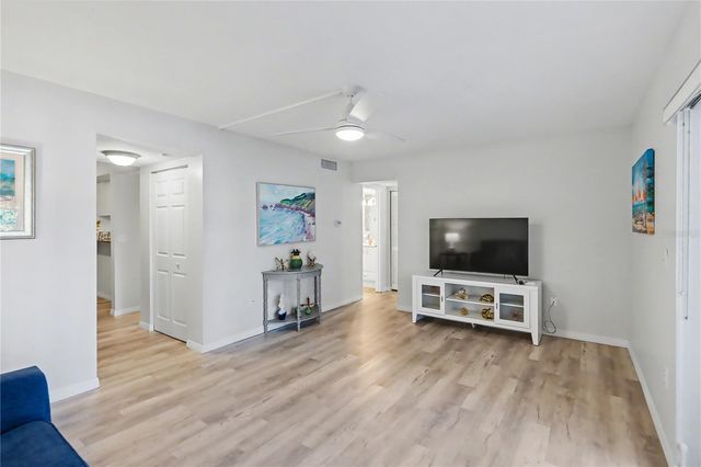 6157 MIDNIGHT PASS ROAD E23, Sarasota, FL 34242