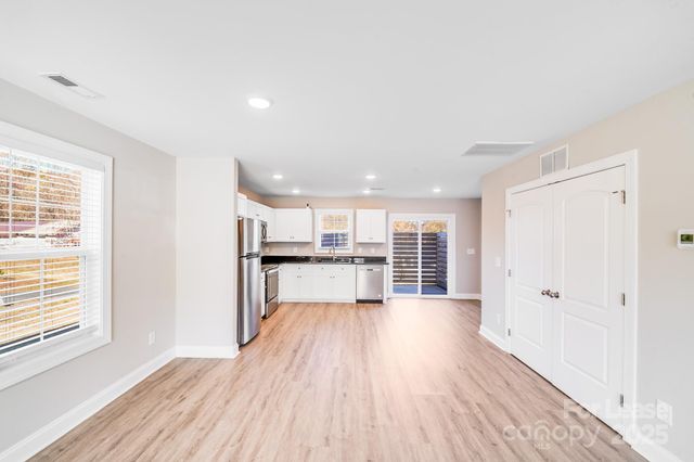 604 W 8th Street, Kannapolis, NC 28081